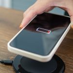 Teknologi Pengisian Daya Nirkabel, Begini Cara Kerja Teknologi Pengisian Daya Nirkabel yang Bikin Gadget Kamu Cepet Full!