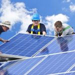 Teknologi Panel Surya, Mau Hemat Listrik? Yuk Kenalan dengan Teknologi Panel Surya yang Keren Ini!