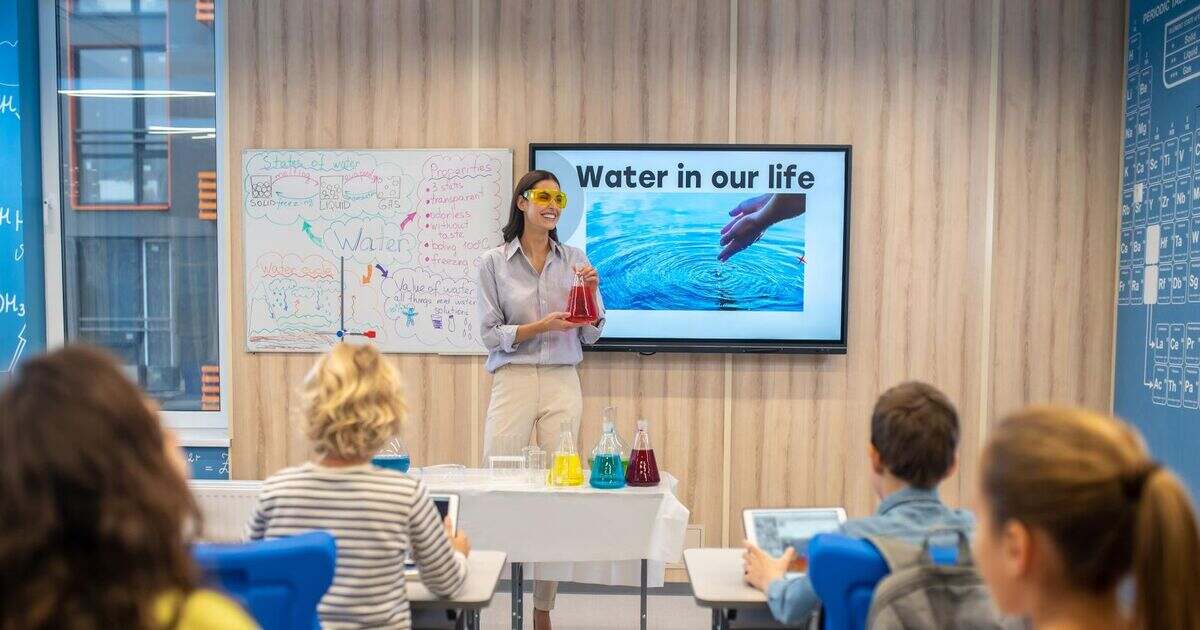 Penerapan Teknologi Interaktif dalam Kegiatan Belajar Mengajar, Penerapan Teknologi Interaktif dalam Kegiatan Belajar Mengajar Bikin Kelas Jadi Ngga Bosenin!