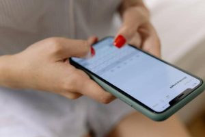 Arti Typo dalam Bahasa Gaul, Arti Typo dalam Bahasa Gaul yang Bikin Chat Jadi Lucu dan Nggak Garing!