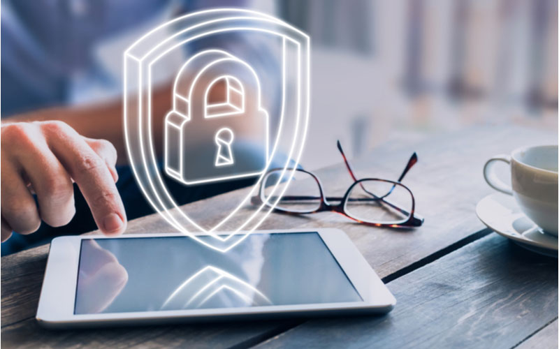 Cara Menggunakan Teknologi Secara Sehat dan Seimbang, Jaga Privasi dan Keamanan Diri