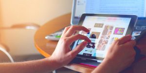 Touchscreen adalah, Touchscreen Adalah Teknologi Canggih yang Bikin Hidup Jadi Makin Praktis!