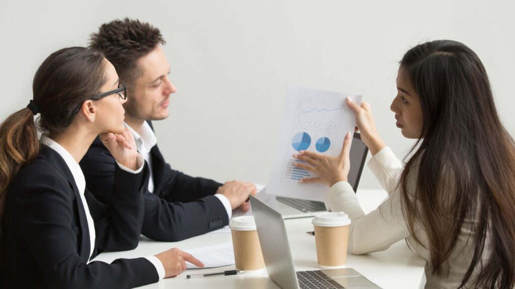 Strategi Bisnis Modern yang Didukung oleh Teknologi, Tren Bisnis Modern di Masa Depan