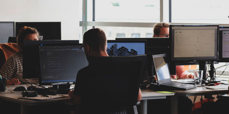 Penerapan Teknologi Enkripsi untuk Menjaga Keamanan Data, Enkripsi dalam Dunia Komunikasi