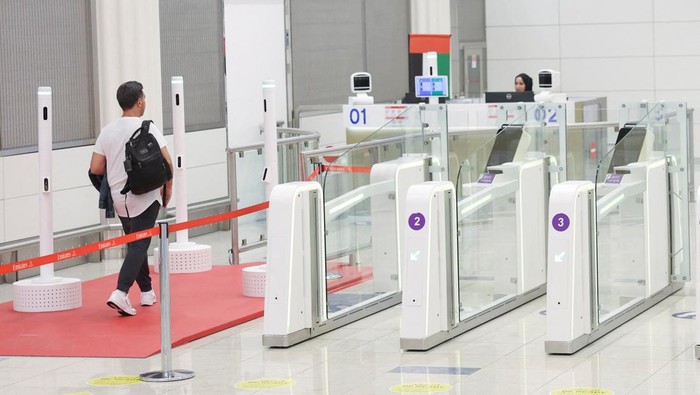 Penerapan Teknologi Pintar di Bandara Modern, Penerapan Teknologi Pintar di Bandara Modern Bikin Perjalanan Lebih Cepat dan Nyaman!