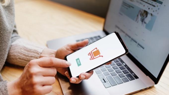 Pengaruh Teknologi Digital Terhadap Gaya Hidup Remaja, Belanja Online Jadi Kebiasaan Baru